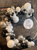 Round Mesh Wall with Organic Balloon Garland HIRE ITEM