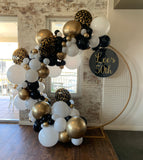 Round Mesh Wall with Organic Balloon Garland HIRE ITEM